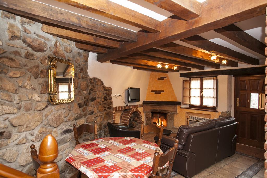 El Cabanon De Pimiango Guest House ห้อง รูปภาพ