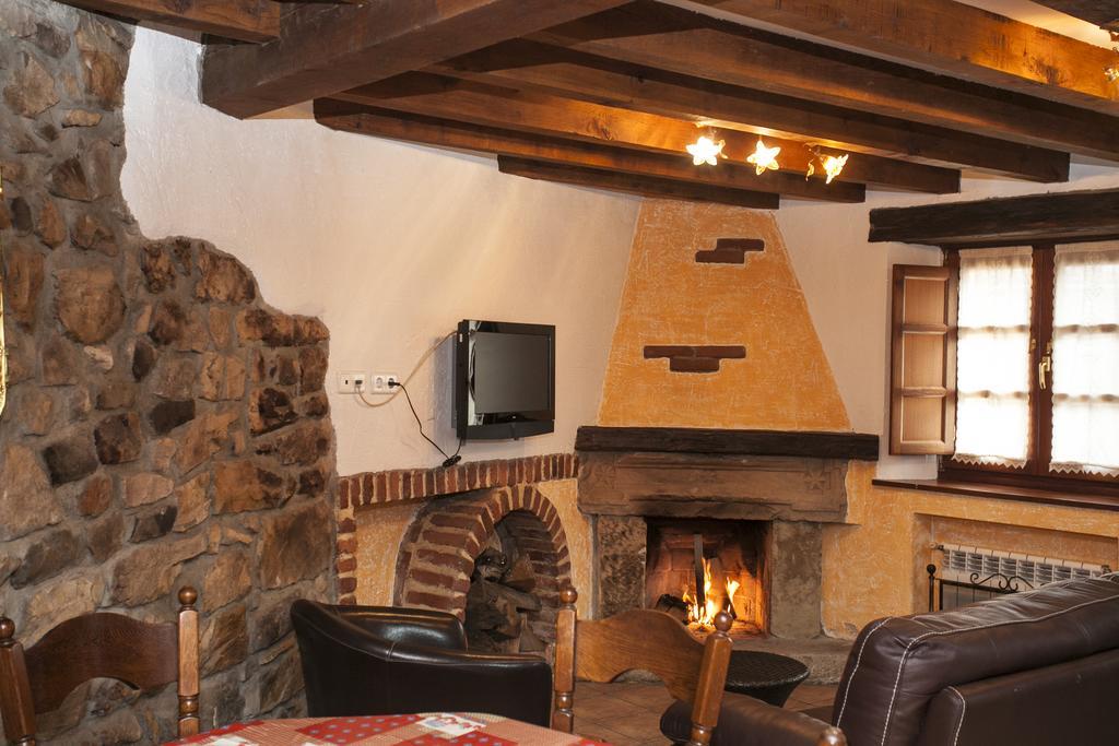 El Cabanon De Pimiango Guest House ห้อง รูปภาพ