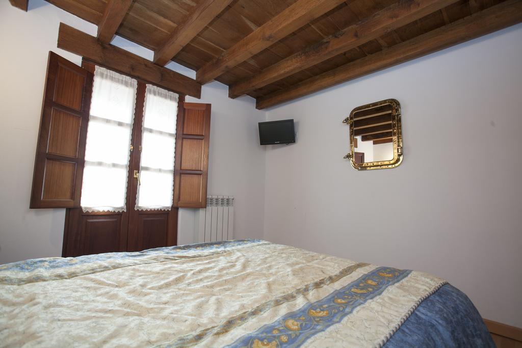El Cabanon De Pimiango Guest House ห้อง รูปภาพ