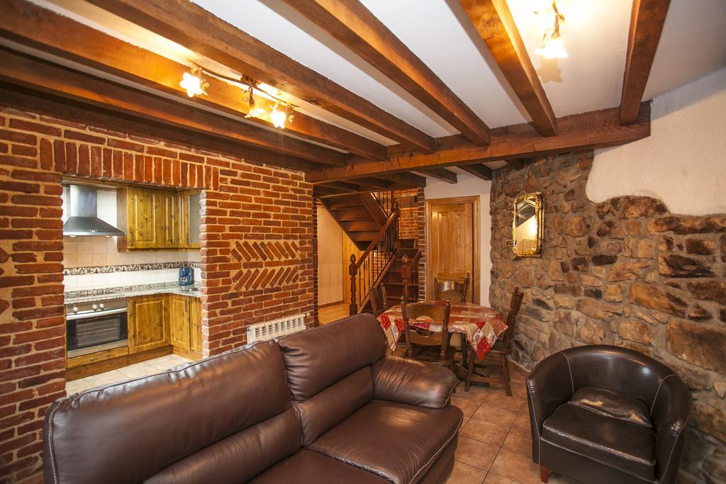 El Cabanon De Pimiango Guest House ห้อง รูปภาพ